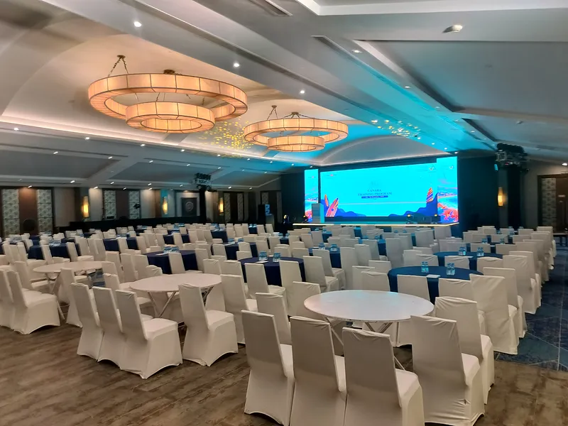 Conference / Award show